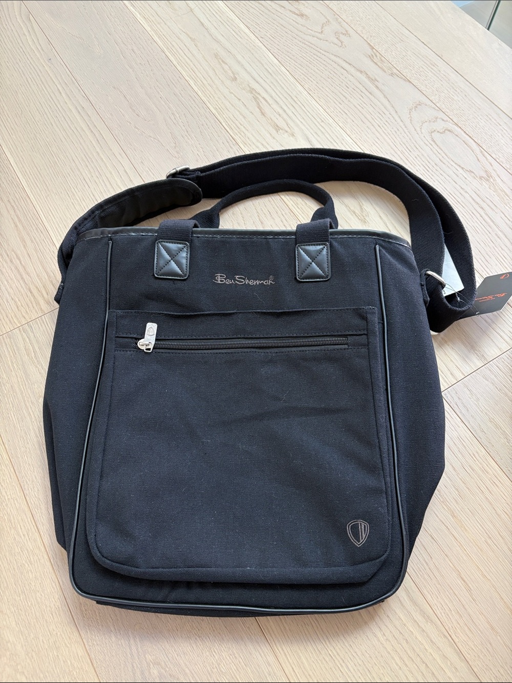 Ben Sherman black laptop messenger briefcase bag